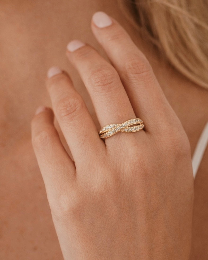 ANILLO ENTRELAZADO CHUNKY