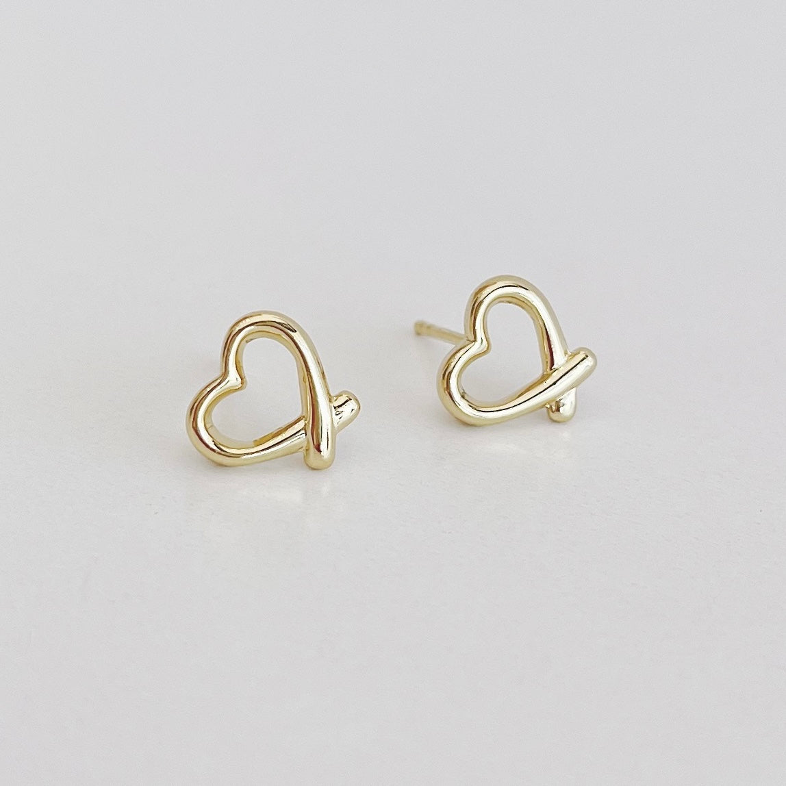 ARETE SILUETA CORAZÓN