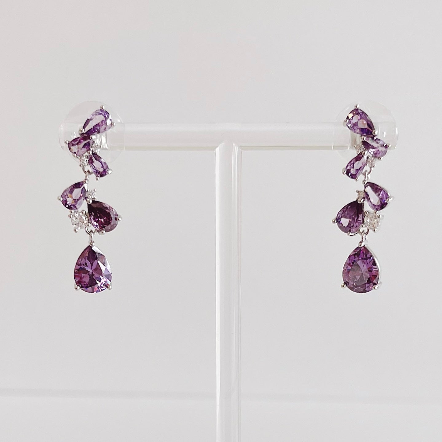 ARETE ASIMÉTRICO AMATISTA