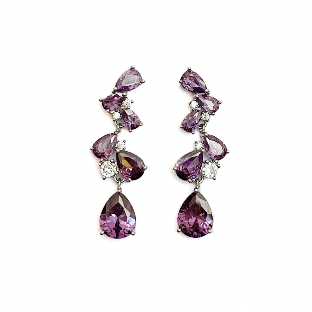 ARETE ASIMÉTRICO AMATISTA