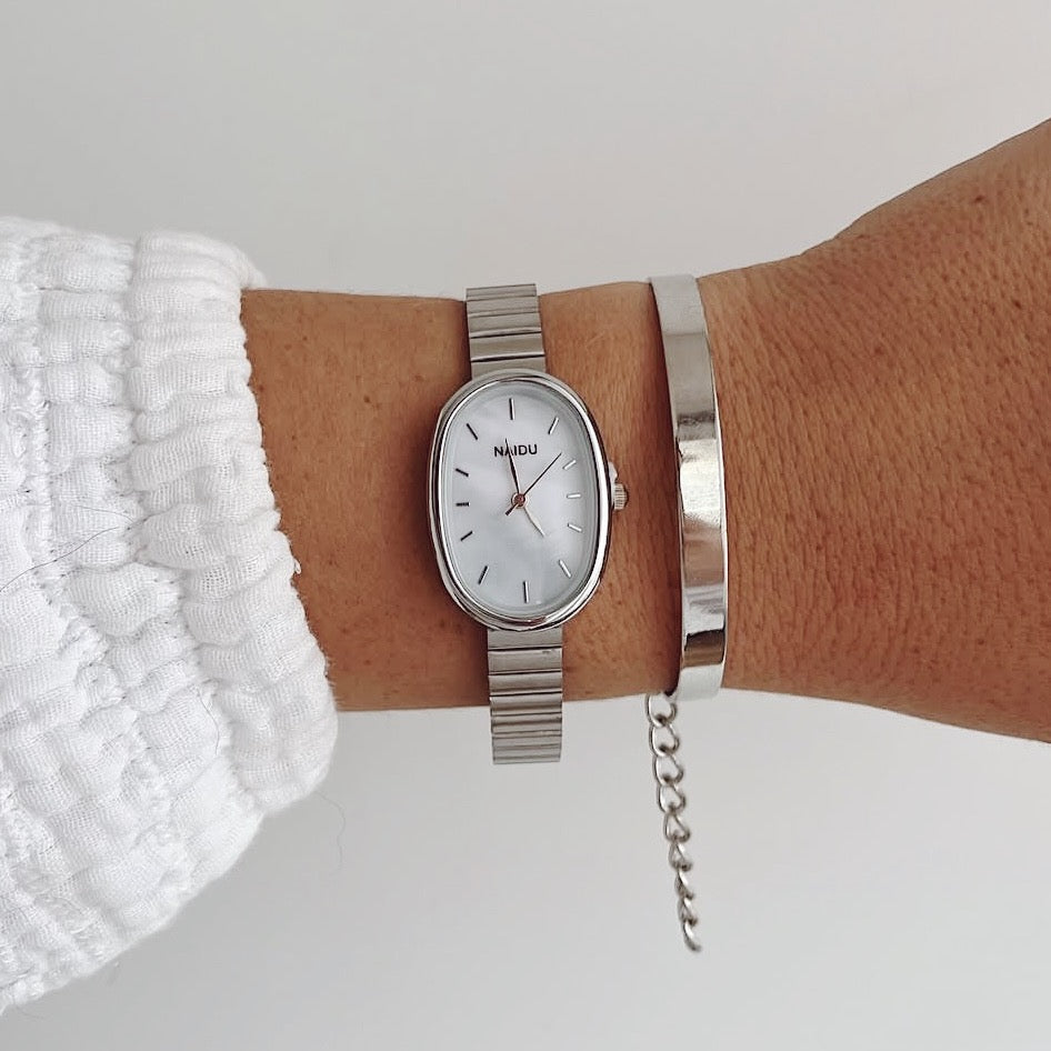 RELOJ NÉBULA