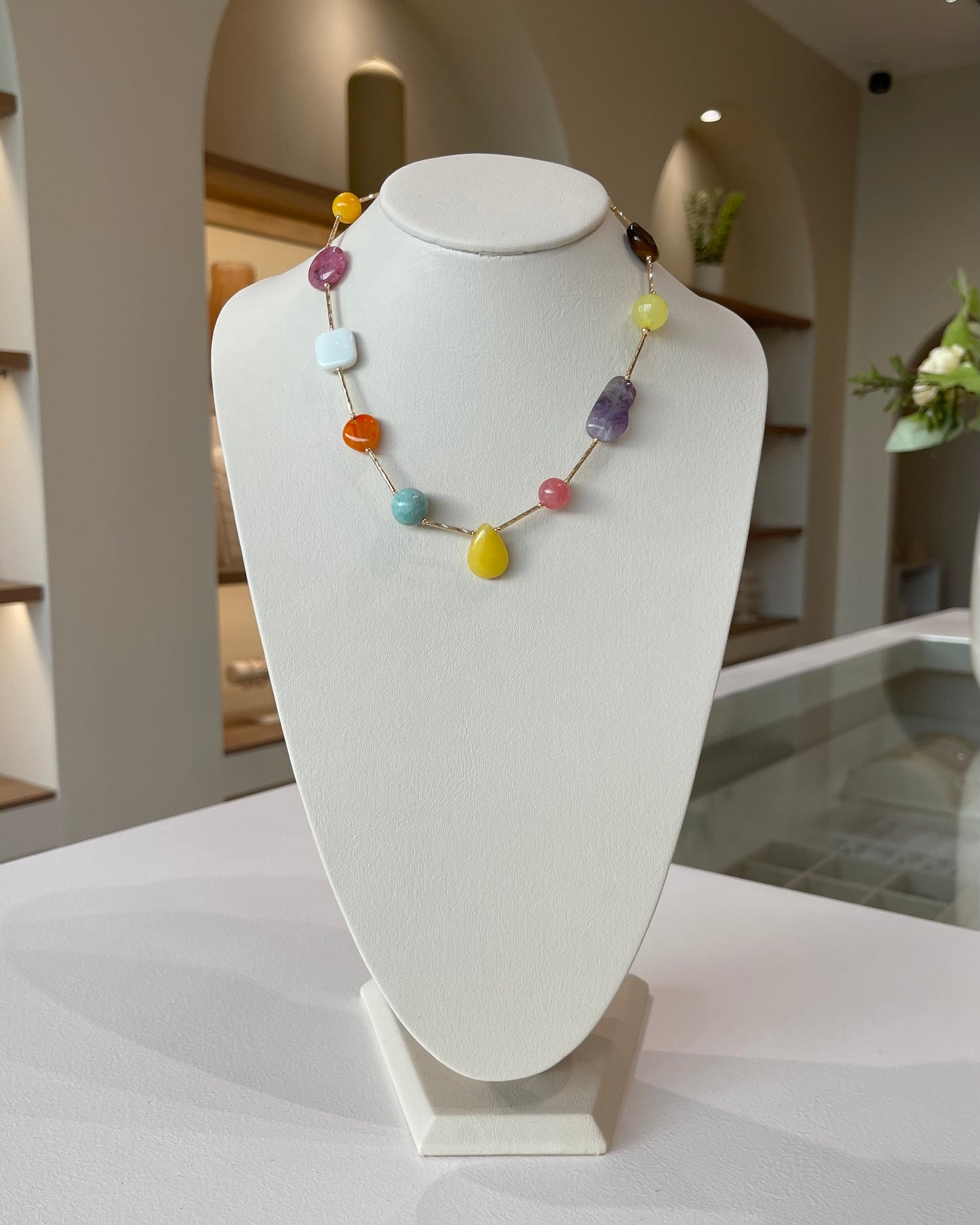 COLLAR ISHI