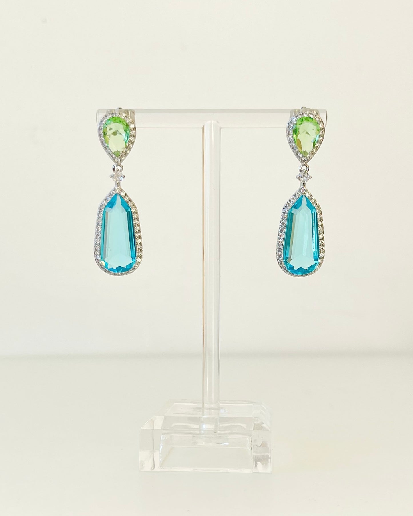 ARETE BLUE DROP