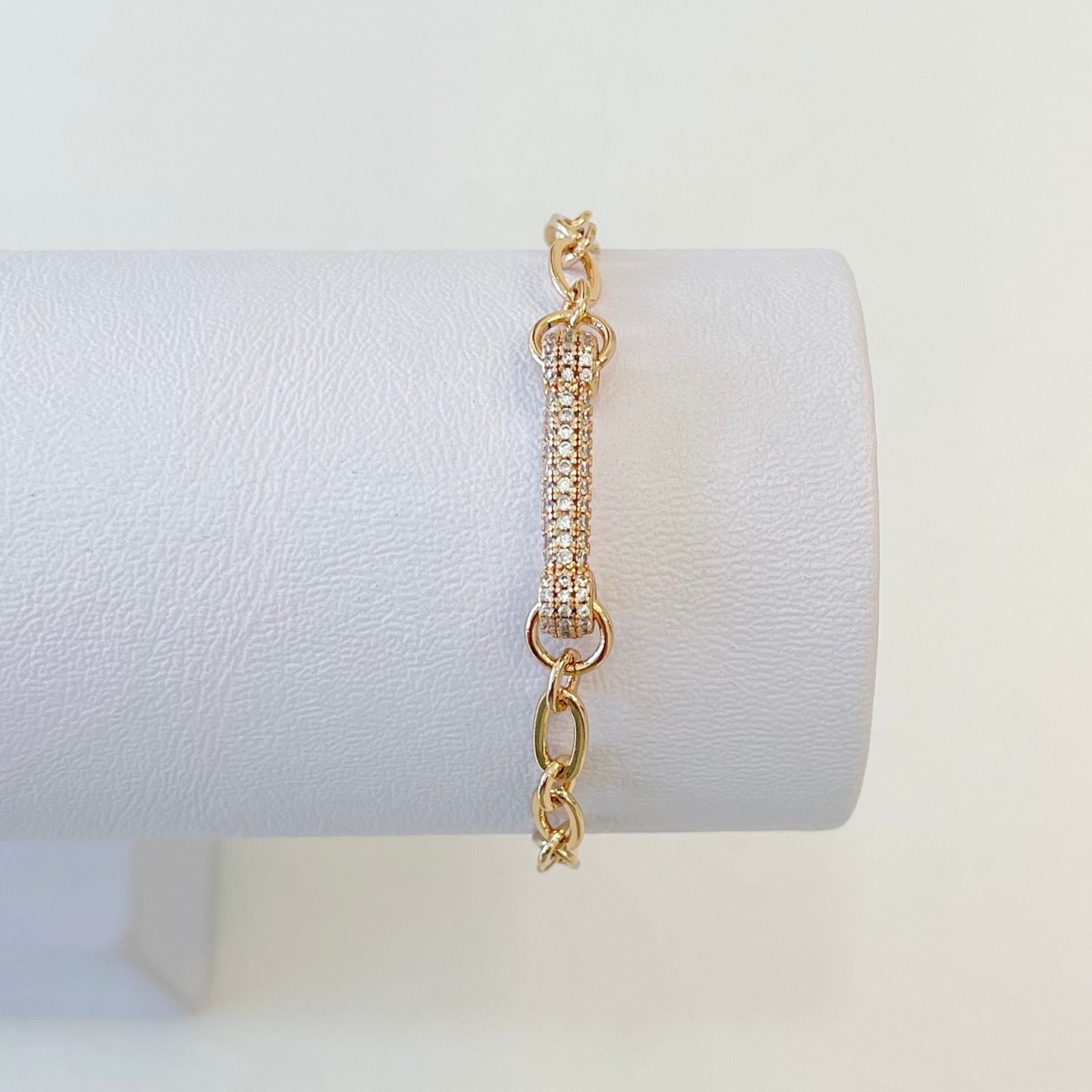 PULSERA BARRA CIRCONIAS