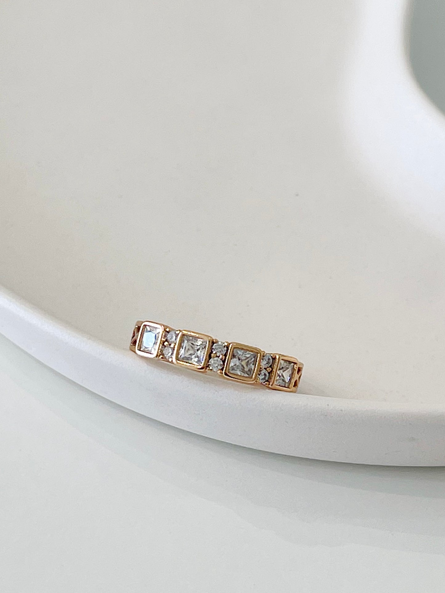 ANILLO CUADROS
