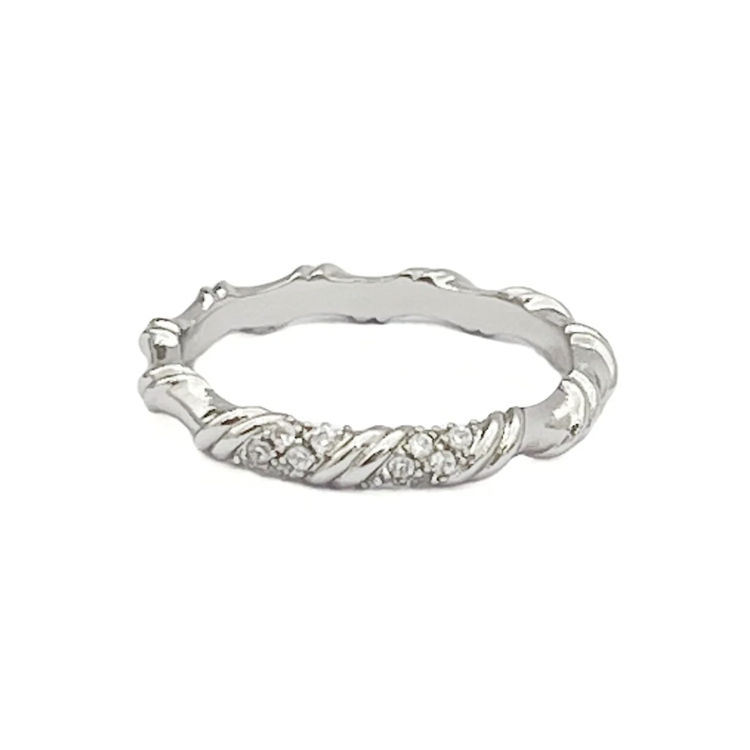 ANILLO TORCIDO