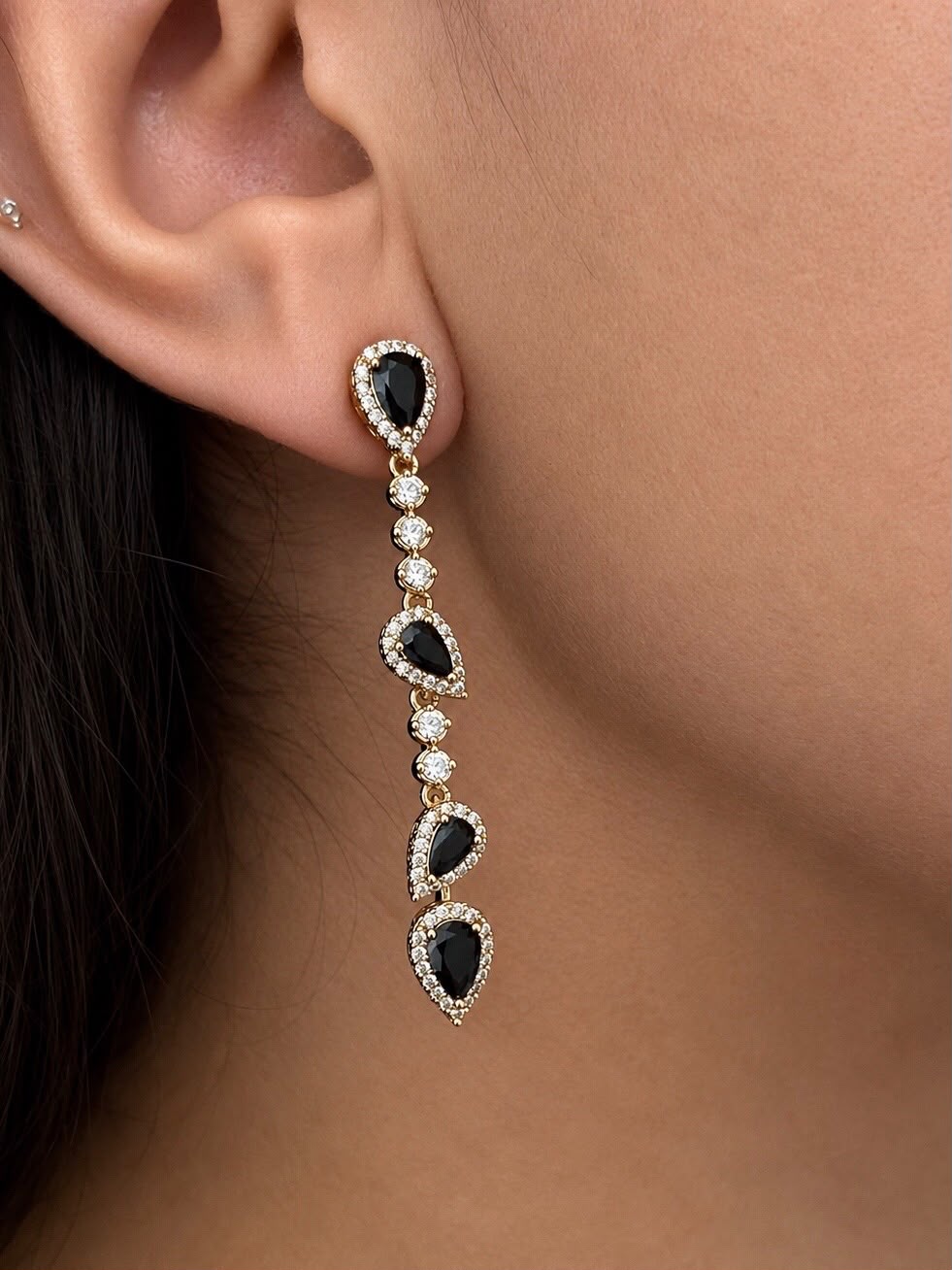 ARETE GOTAS COLGANTES