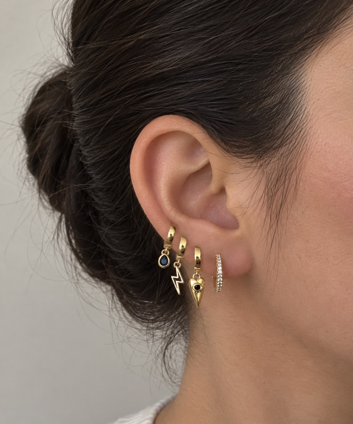 PIERCING RAYO NEGRO COLGANTE